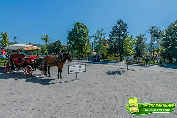 Na Trgu Rudara u ponudi prevoz i kočijama!