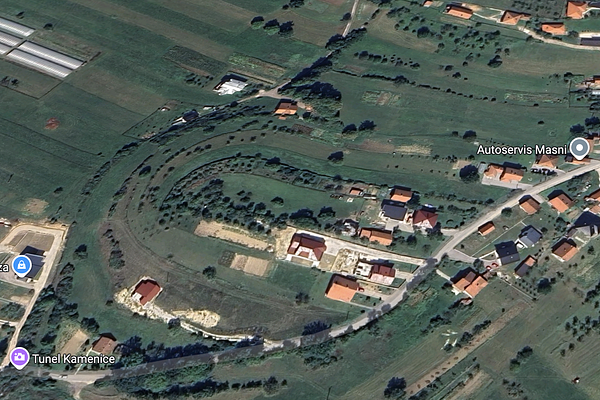 Pitao sam GPT o polukrugovima na Kamenicama?!